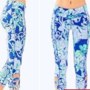 Lilly Pulitzer Luxletic Sea Siren Capri Pants UPF 50+ workout leggings Sz XS